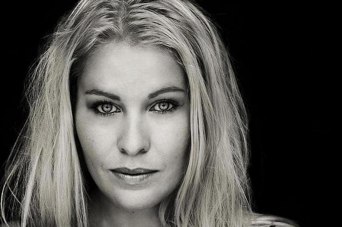 High T Bigband feat. Malene Mortensen 6 Jazzsangerinden Malene Mortensen